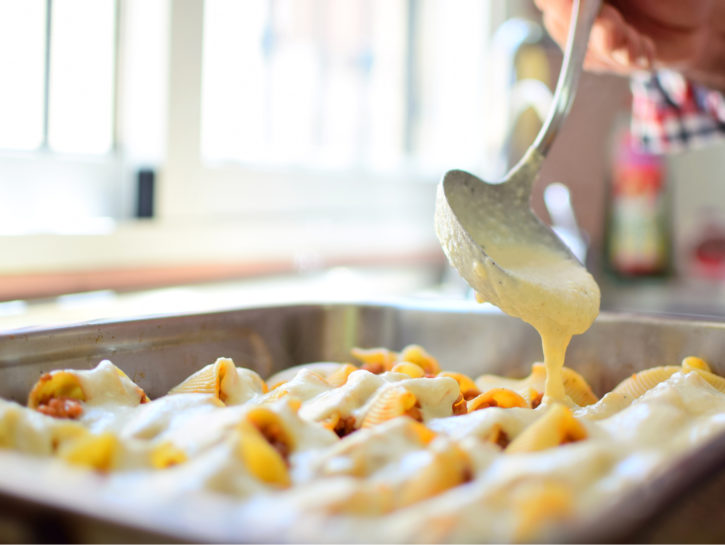 Pasta gratinata con besciamella