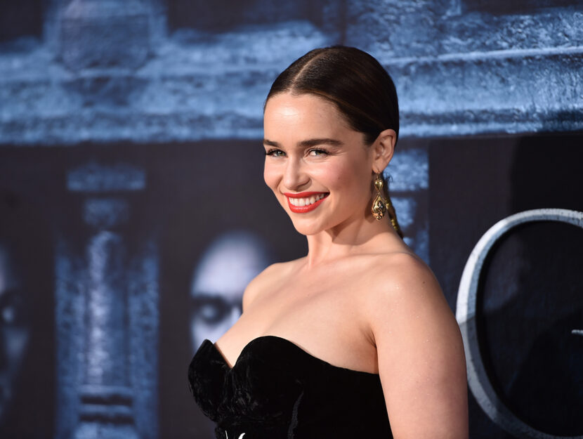 Emilia Clarke sul red carpet de Il trono di spade, foto Alberto E. Rodriguez/Getty Images