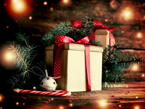 Natale sostenibile: idee per regali fai da te originali e low cost