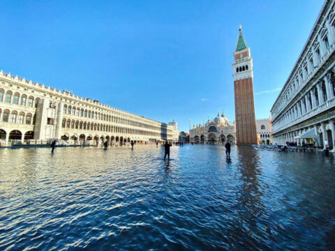 Venezia: i vip si schierano per il Mose