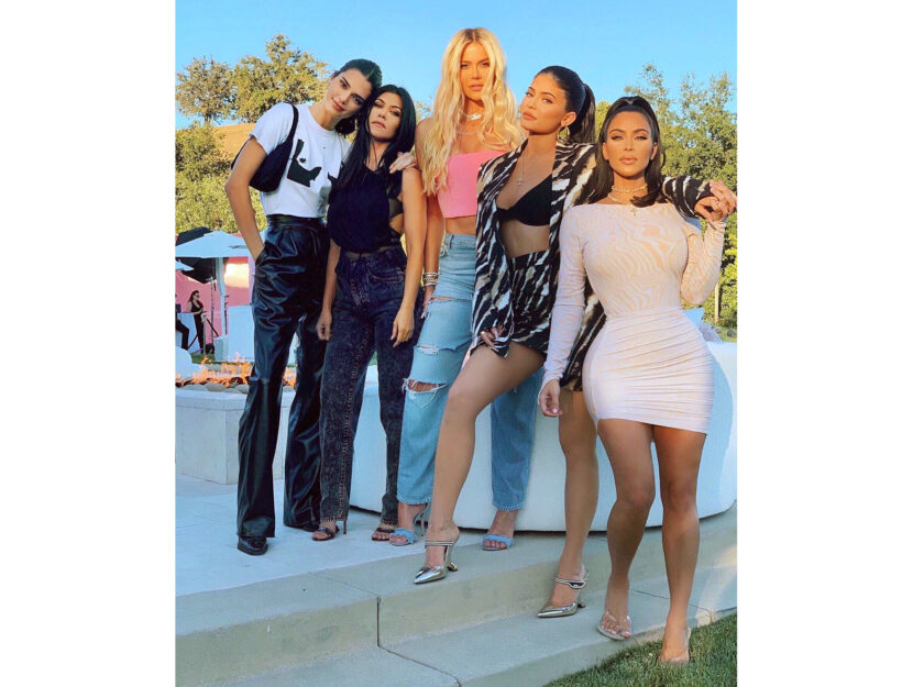 Da sinistra: Kendall, Kourtney, Khloé, Kylie e Kim