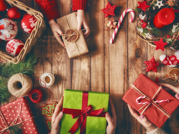 I regali di Natale davvero utili: ecco le idee anti spreco