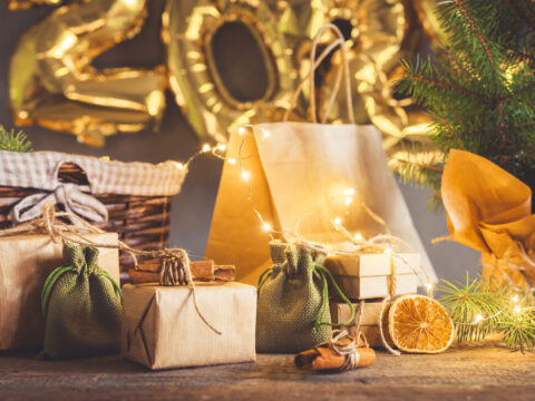 Natale a impatto zero: le idee regalo green che fanno felici tutti e aiutano il pianeta