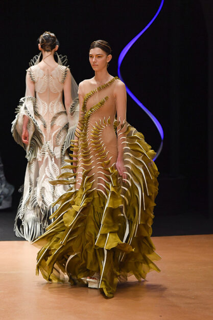 Gli abiti piu belli visti sulle passerelle dell alta moda Donna Moderna