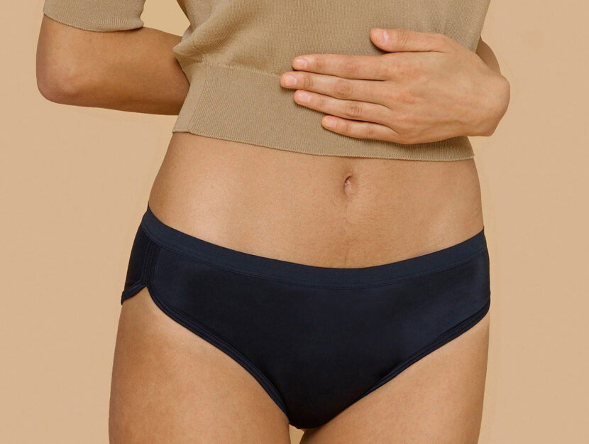 Un modello di intimo assorbente di Thinx