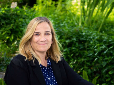 Tracy Chevalier: «Racconto le piccole, grandi rivoluzioni femminili»