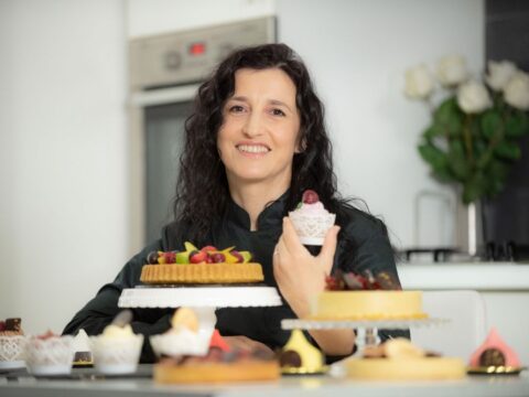 Maria Luisa Lucherini e il suo Dolci Vegani, la prima scuola online di pasticceria vegana