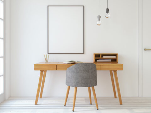 Home office: le scrivanie di design per il tuo angolo studio a casa