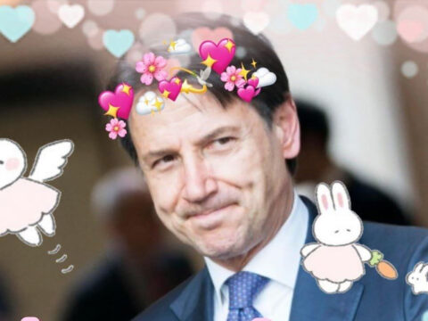 Giuseppe Conte, idolo delle ragazze sui social