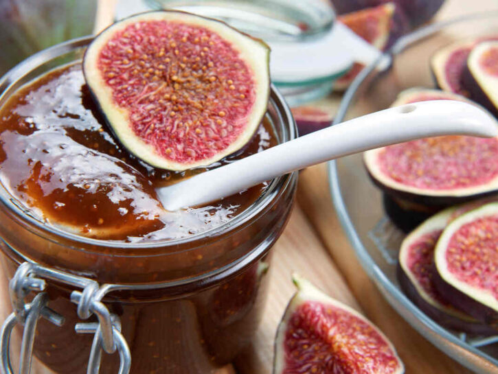 Fichi sciroppati alla cannella: la ricetta golosa