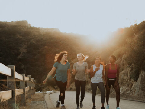 Fit walking: la camminata veloce che ti rimette in forma