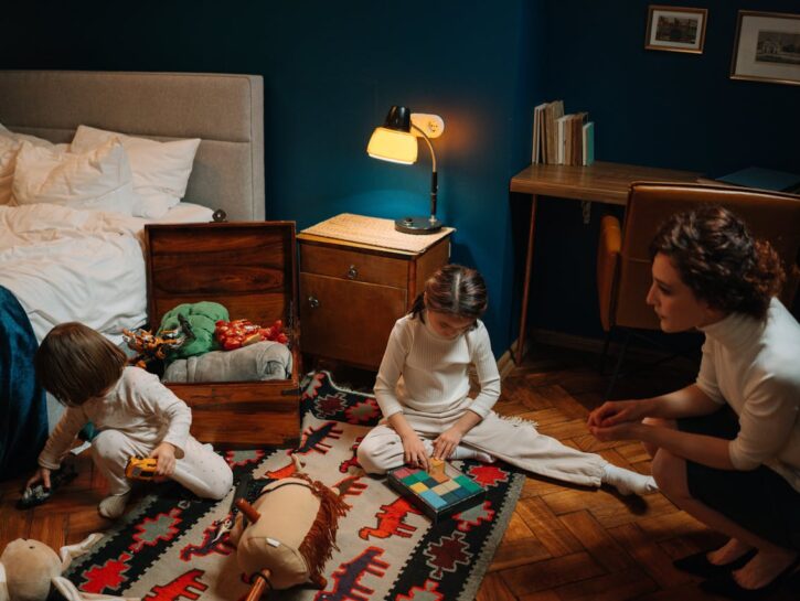 Momenti speciali in famiglia: idee di giochi da fare in casa con i bambini