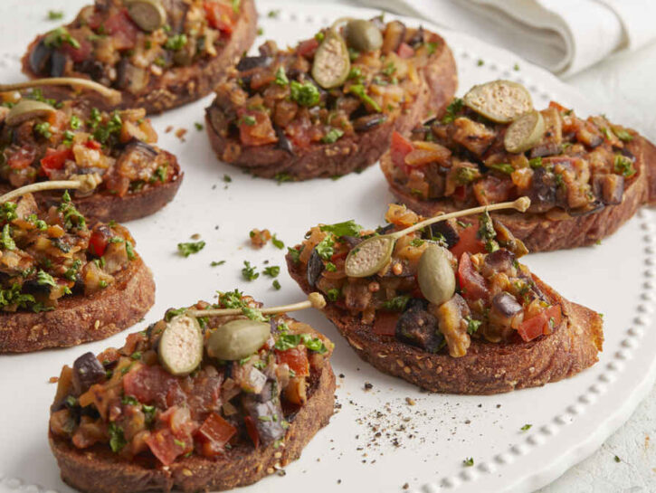Caponata di peperoni: ricetta facile e sfiziosa
