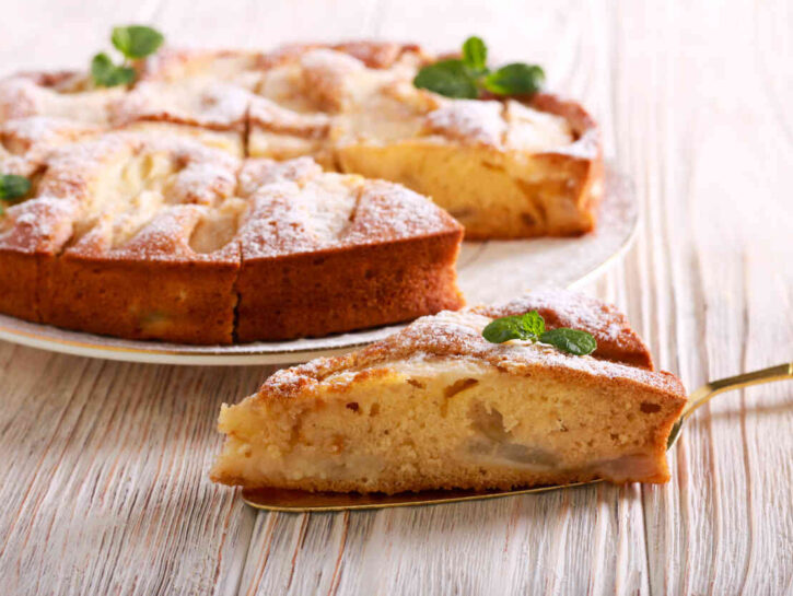 Focaccia dolce di mele: ricetta soffice fatta in casa