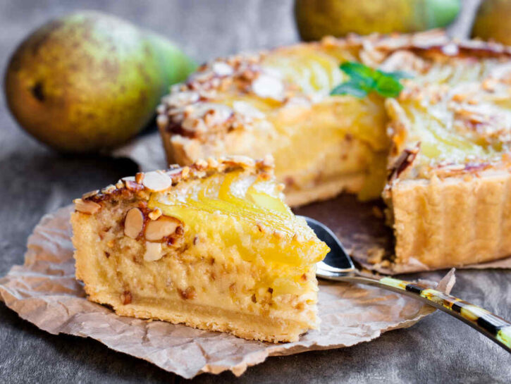 Gratin di pere alle mandorle: ricetta cremosa e facile