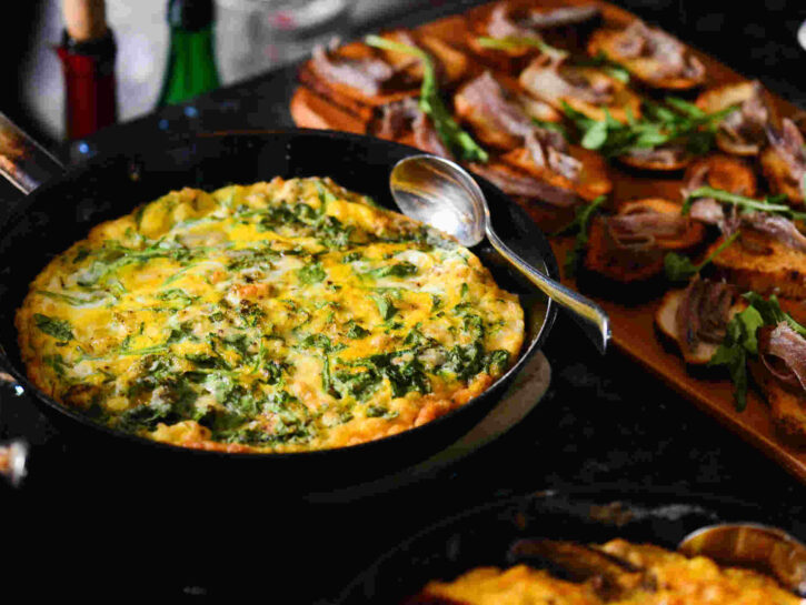 Frittata con spinaci e ricotta: la ricetta soffice e veloce