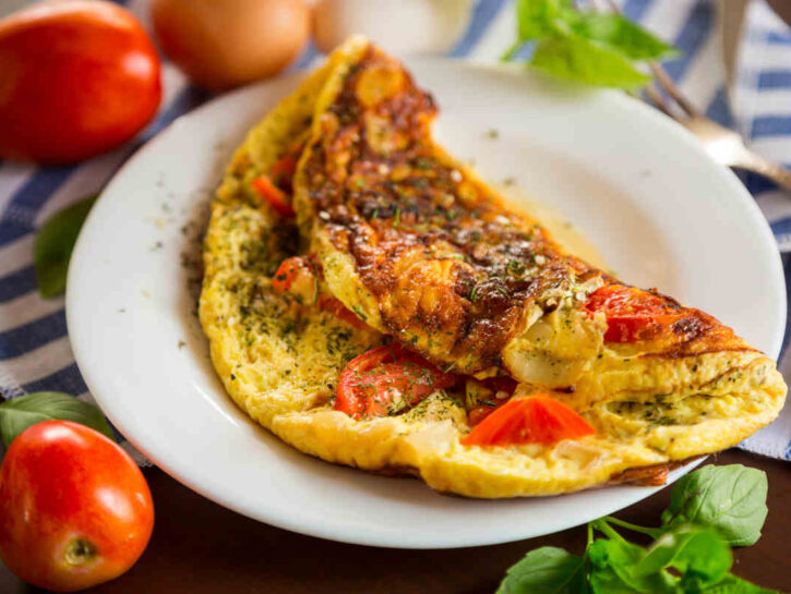 Omelette con zucchine e menta: ricetta fresca e veloce