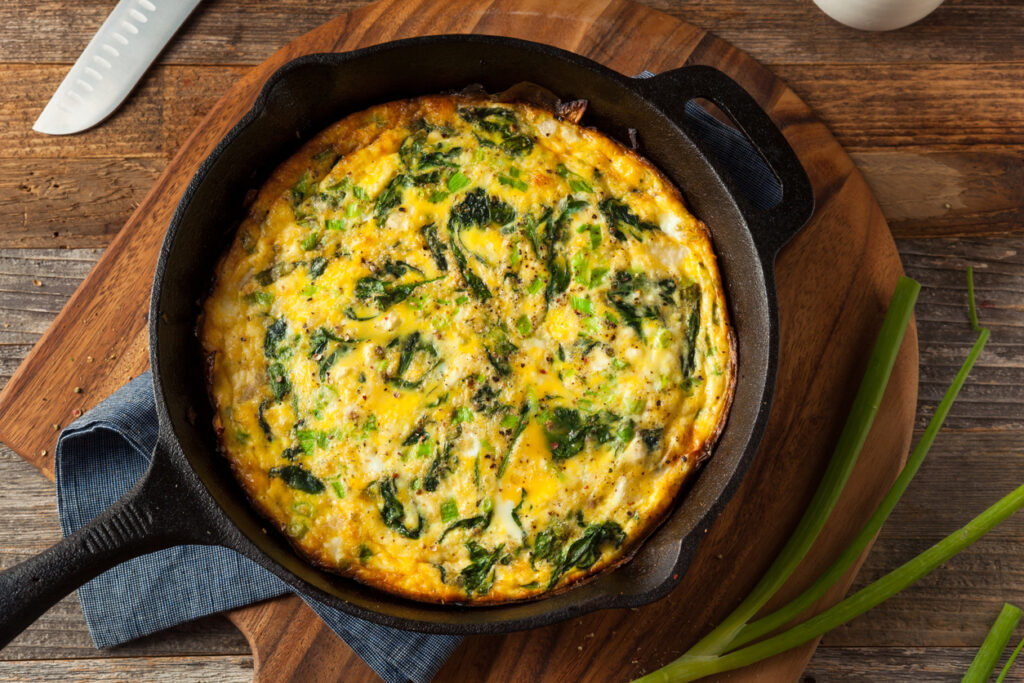 Terrina con frittata di uova e asparagi 