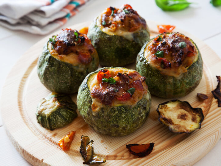 Zucchine ripiene all'emiliana: il piatto ricco della tradizione