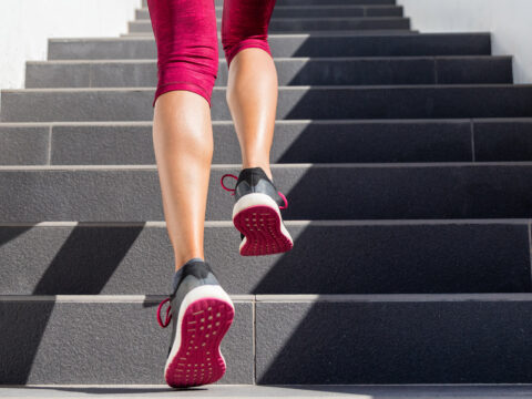 Fare le scale per dimagrire: il programma di allenamento
