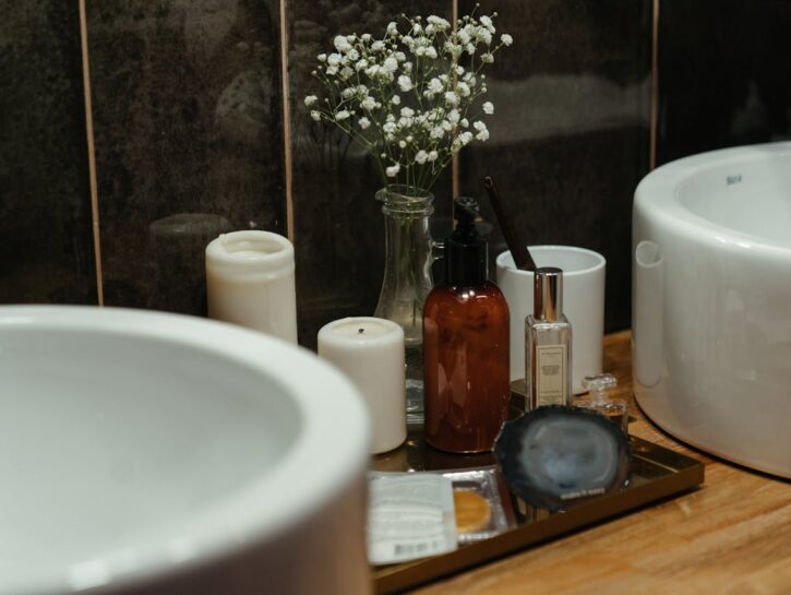 Come organizzare i cosmetici in bagno