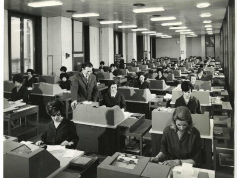 Donne al lavoro. Una mostra online