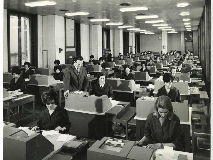 Donne al lavoro. Una mostra online