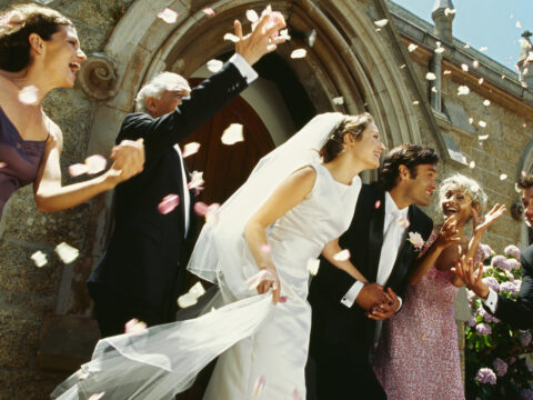 I matrimoni in chiesa possono essere celebrati da laici