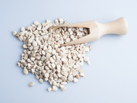 Alla (ri)scoperta delle cicerchie, l'antico legume ricco di benefici e nutrienti