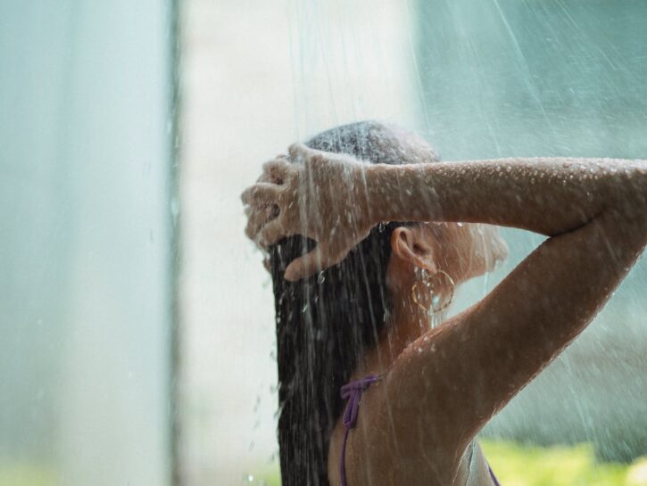 Come installare una doccia solare da giardino