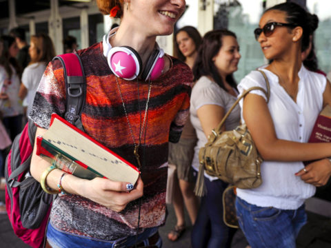 Scuola, arriva il cv degli studenti