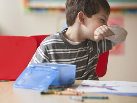 Certificati medici a scuola per Covid-19: sì o no