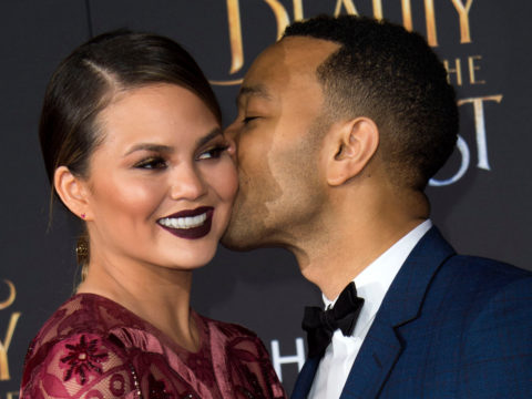 Chrissy Teigen e John Legend: stop alle critiche dopo l’aborto