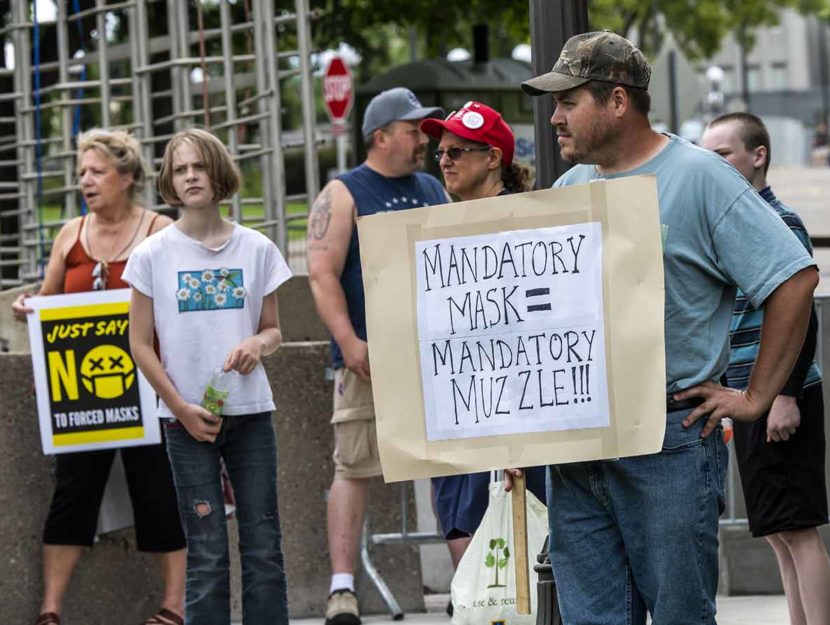 "La mascherina obbligatoria è una museruola": proteste anti mascherine in Minnesota, Stati Uniti