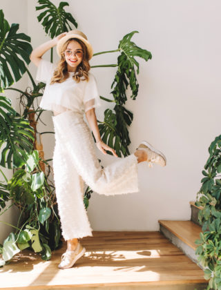Le piante da appartamento oversize sono trendy