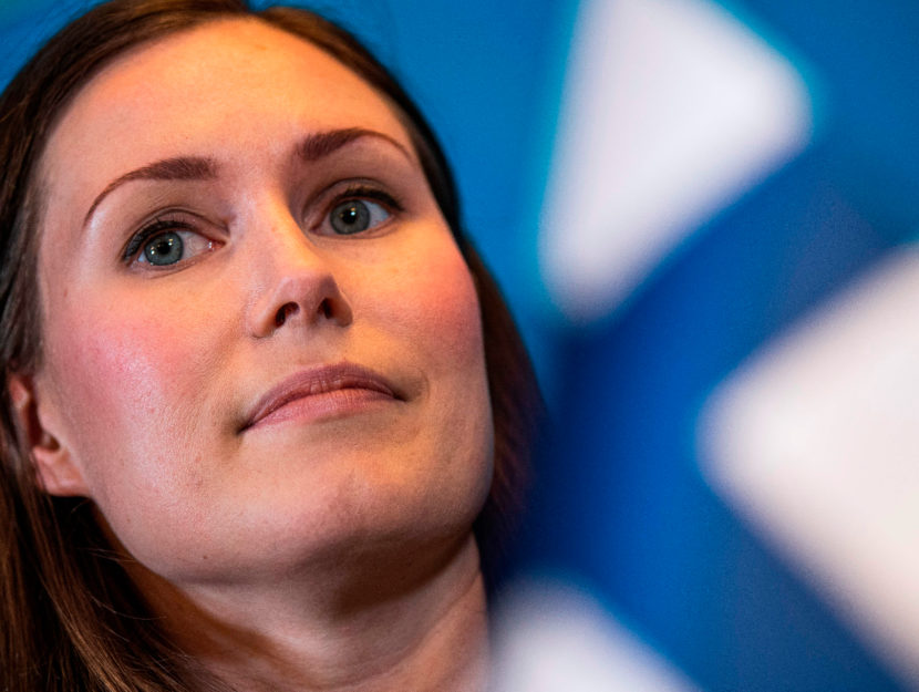 Sanna Marin: la scollatura scandalizza ma i finlandesi la difendono