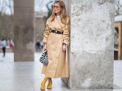 Trench mon amour: come sceglierlo (chic) in base al fisico e allo stile