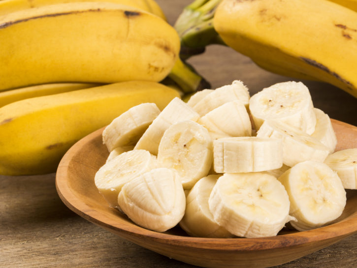 Banane verdi e gialle: ecco quando è meglio mangiarle