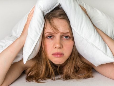 Incubi e sonno agitato: tutti i rimedi per tornare a dormire serene