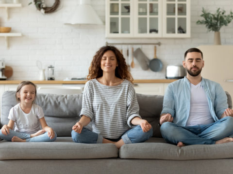 Meditare a casa: ecco le migliori app per farlo