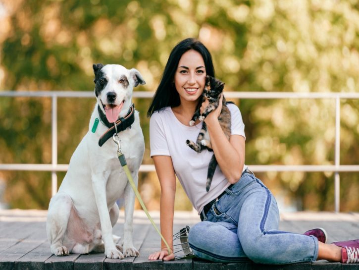 Animali domestici green: i consigli per ridurre il loro impatto ambientale