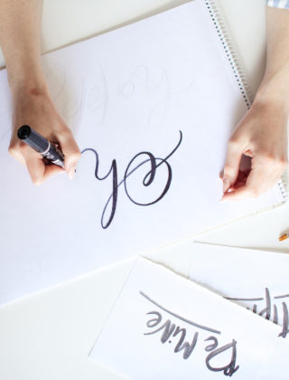 Scrivere a mano: perché ci piace sempre di più
