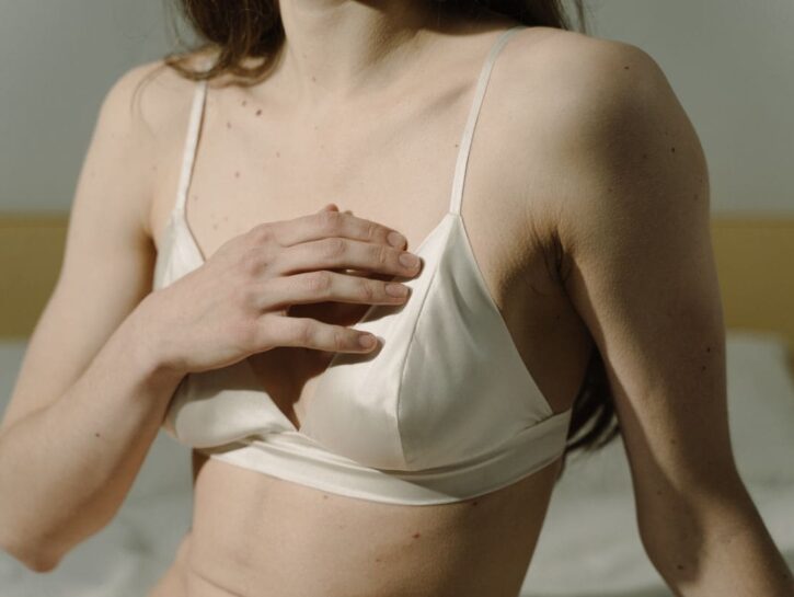 Riciclare il reggiseno: la guida completa a tutti i modi per dargli una seconda vita