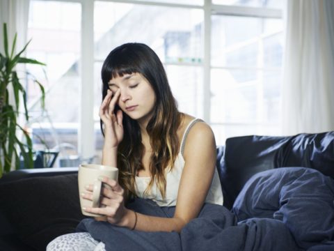 Stanchezza cronica: 10 cause che possono provocarla e i rimedi