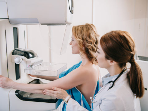 Mammografia: può prevenire anche l’ictus