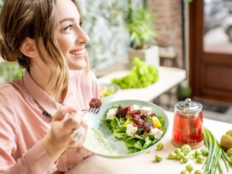 Mangiare pulito: 7 semplici modi per un'alimentazione più sana