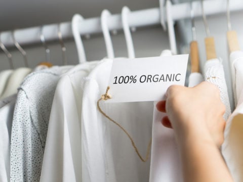 Sostenibile, bio, equo-solidale: cosa significano questi termini nella moda?