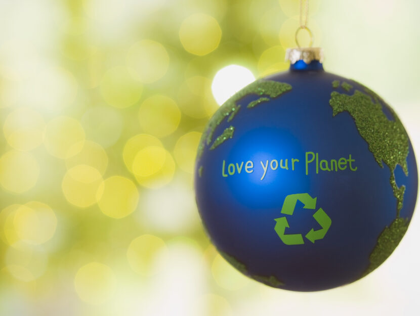 Natale sostenibile: 4 idee per le decorazioni con il riciclo creativo