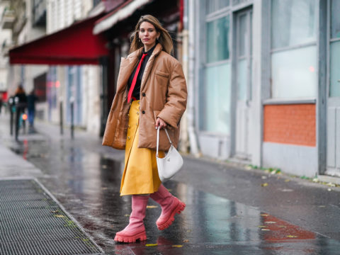 Stivali da pioggia: i modelli più cool da indossare con il brutto tempo (e non solo)