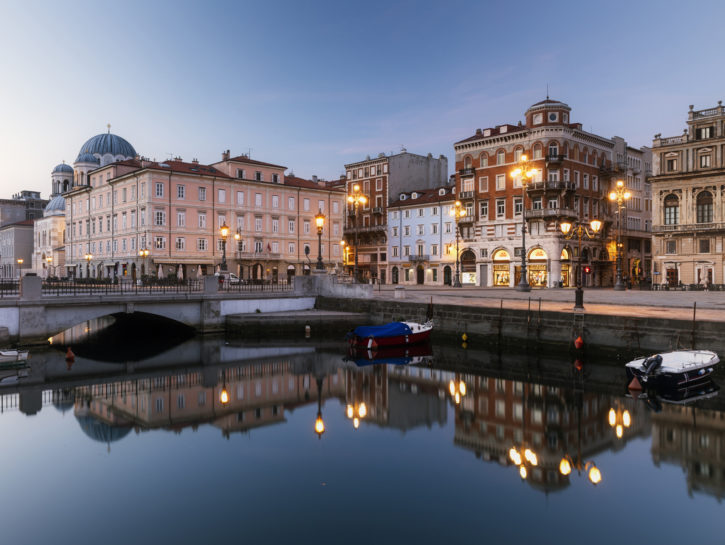 Viaggio a Trieste inseguendo la bora